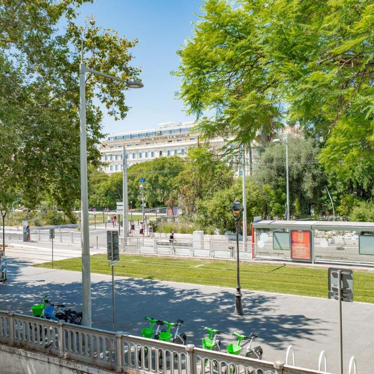 Nice Renting - CROTTI - Authentic Immersion Sea & Beach Massena - Appartement 1 Chambre - 14