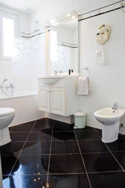 Emeraude Résidence Hotelière - Chambre Deluxe Saint-Tropez (5 personnes) - 2