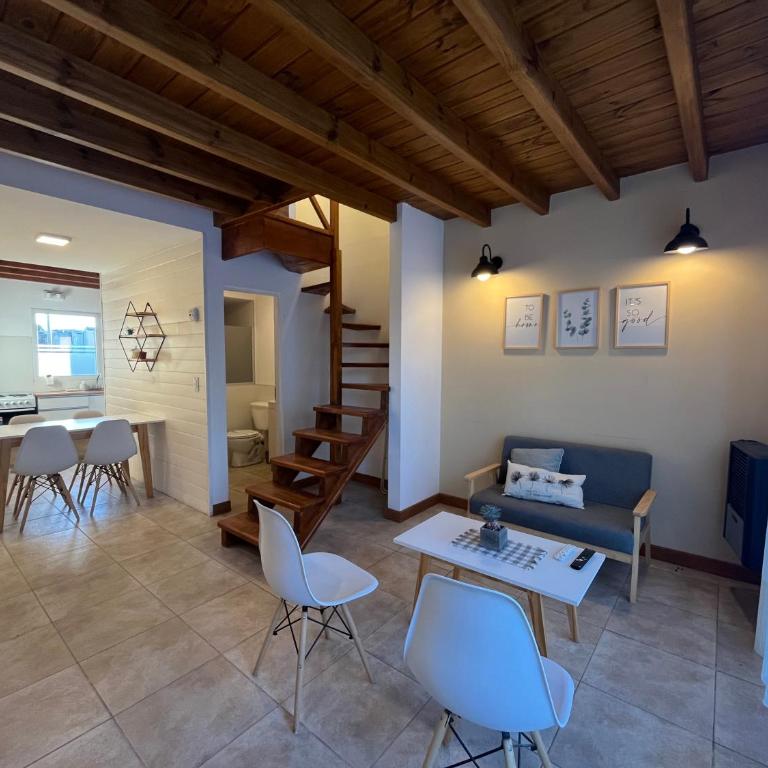 Moderno dúplex en complejo turístico - número 5 - Casa de 2 dormitorios - 1