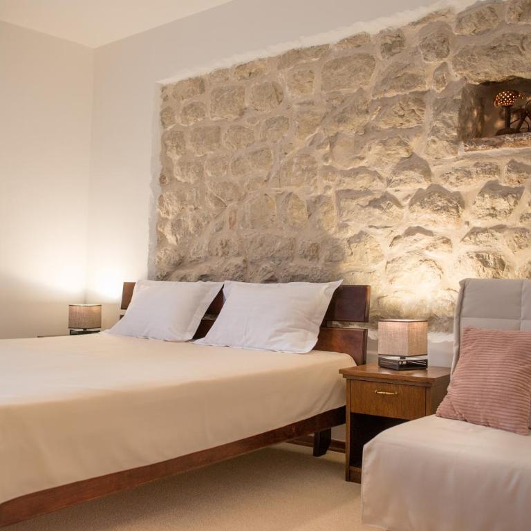 Apartments Babilon - One-Bedroom Apartment with Sea View and Balcony - 2