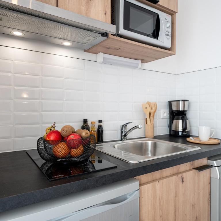 Nemea Appart Hotel Coliseum Amiens Centre - Studio - 3