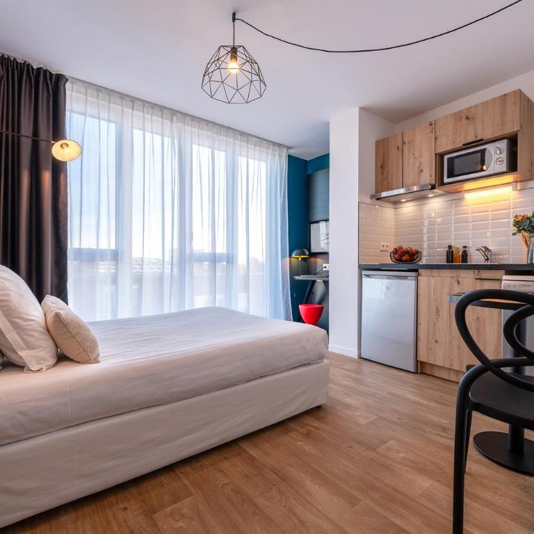 Nemea Appart Hotel Coliseum Amiens Centre - Studio Supérieur - 11
