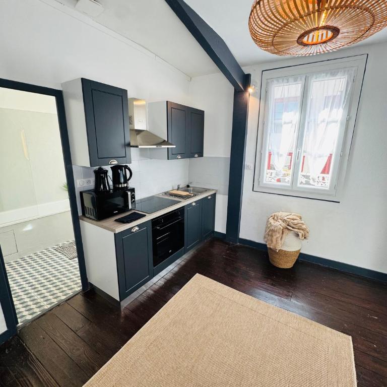 Le Pent House Limoges - One-Bedroom Apartment - 18