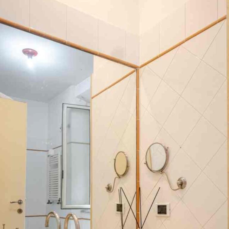 Piazza Navona Apartment - Appartamento con 2 Camere da Letto - 10