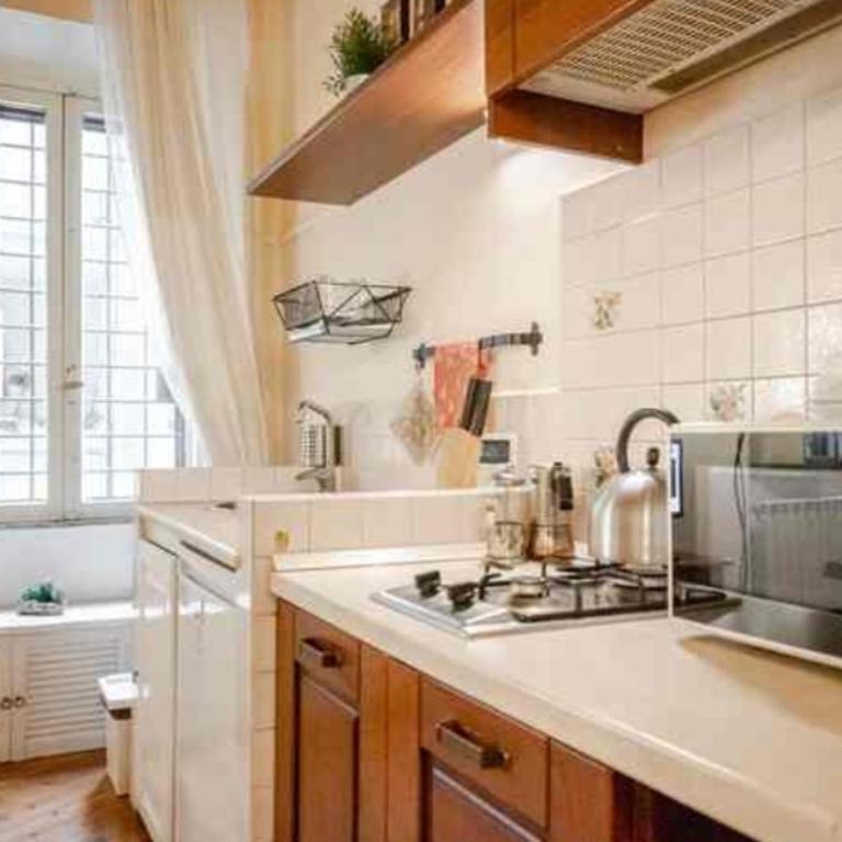 Piazza Navona Apartment - Appartamento con 2 Camere da Letto - 5
