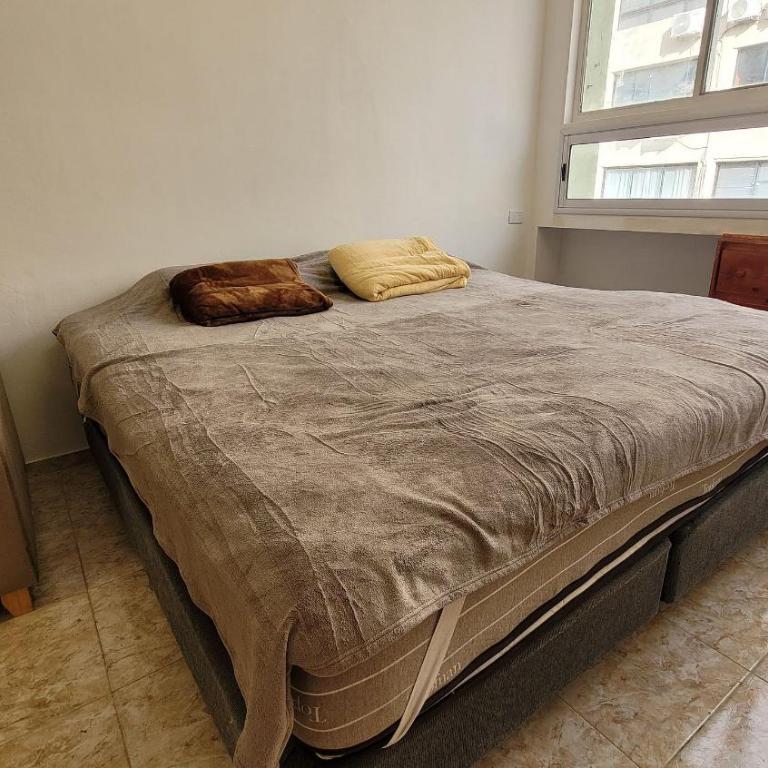 Confort en San Nicolás - cerca de todo! - Classic One-Bedroom Apartment with King Bed - 5