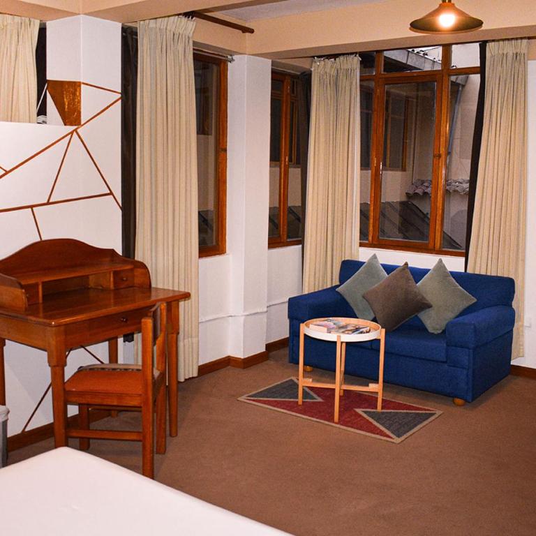 Nodo Cusco Garcilaso - Triple Room with Private Bathroom - 4
