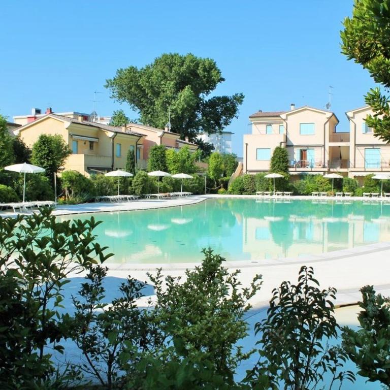 Borgo dei Fiori piano terra Vista Piscina - Appartamento con 2 Camere da Letto - 4