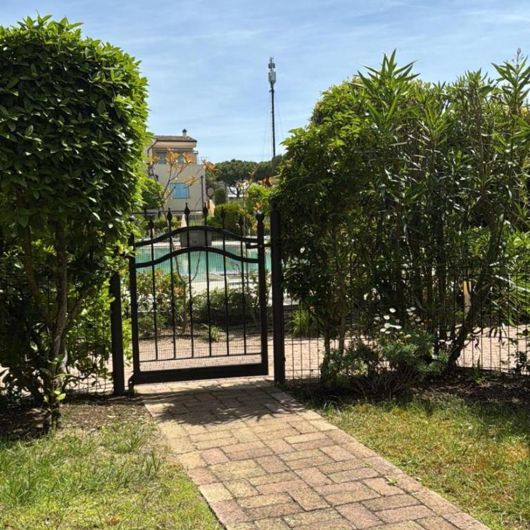 Borgo dei Fiori piano terra Vista Piscina - Appartamento con 2 Camere da Letto - 23