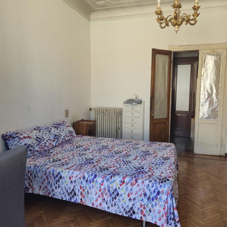 Appartamento completo o Camere private, Lecco Centro vicino alla stazione e al lago - Appartamento Premium con 3 Camere da Letto e Balcone - 3