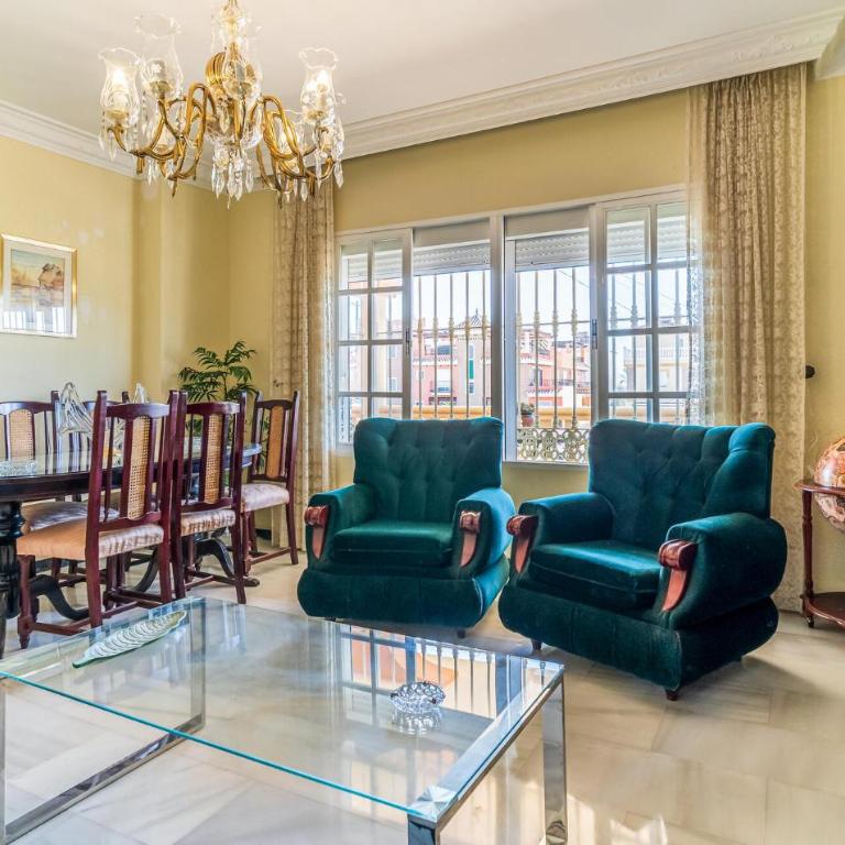 3 Bedroom Amazing Apartment In Torre Del Mar - Apartamento de 3 dormitorios - 2