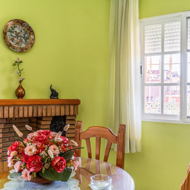 3 Bedroom Amazing Apartment In Torre Del Mar - Apartamento de 3 dormitorios - 7