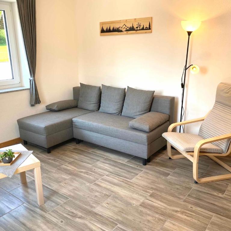 Ferienwohnung Liana - Apartment mit 2 Schlafzimmern und Bergblick - 1