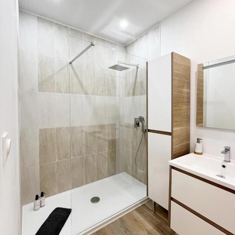 Longchamp T2 - Appartement 1 Chambre avec Terrasse - 5