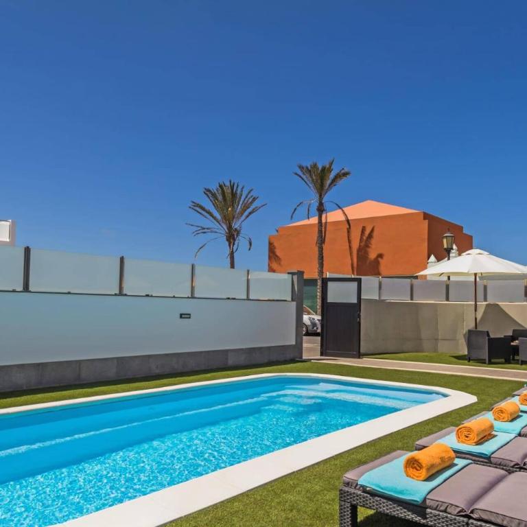Villa Suenos by Villa Plus - Villa - 16