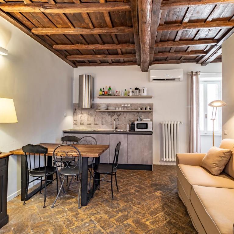 Palazzo storico Dormo da Lisa - Colosseo - Villa con 2 Camere da Letto - 40