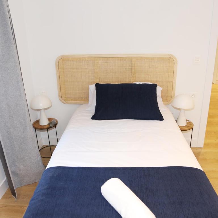 Piso de 3 habitaciones frente a la Catedral - Three-Bedroom Apartment - 39
