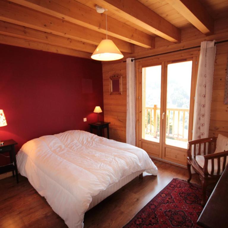 Superbe chalet 12 pers, proche pistes, sauna, animaux, parking - Chalet 3 Chambres - 12