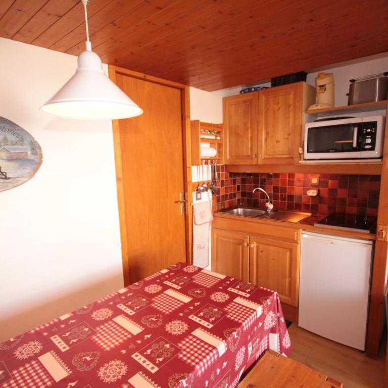 Bel appartement studio cabine ensoleillé avec balcon - 4 pers - FR-1-293-170 - Studio - 5