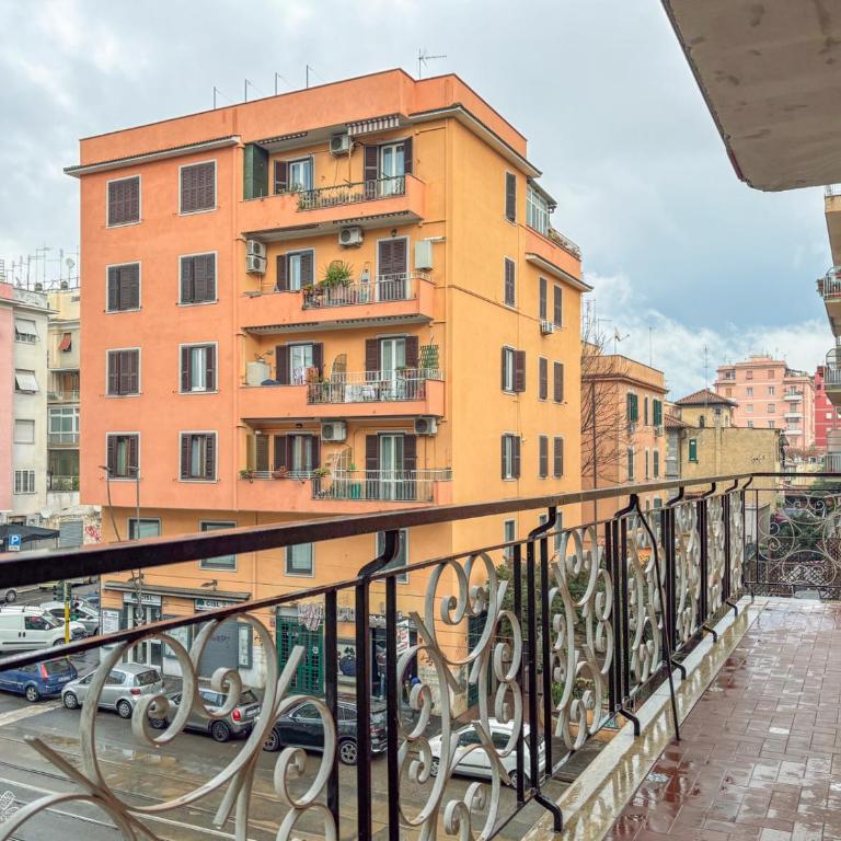 HC - Gerani Lovely Apartment with Balcony! - Apartment mit 1 Schlafzimmer und Balkon - 12
