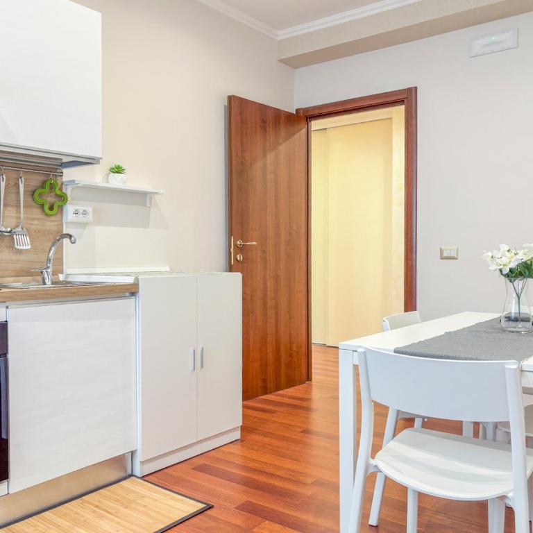 HC - Gerani Lovely Apartment with Balcony! - Apartment mit 1 Schlafzimmer und Balkon - 13