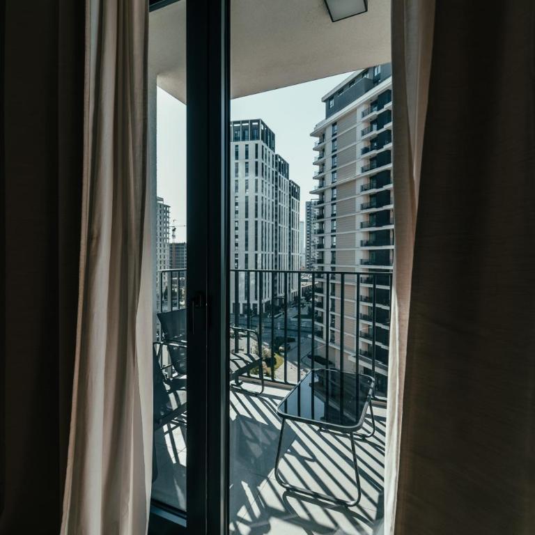 BW Symphony Suites - Queen Studio - 13