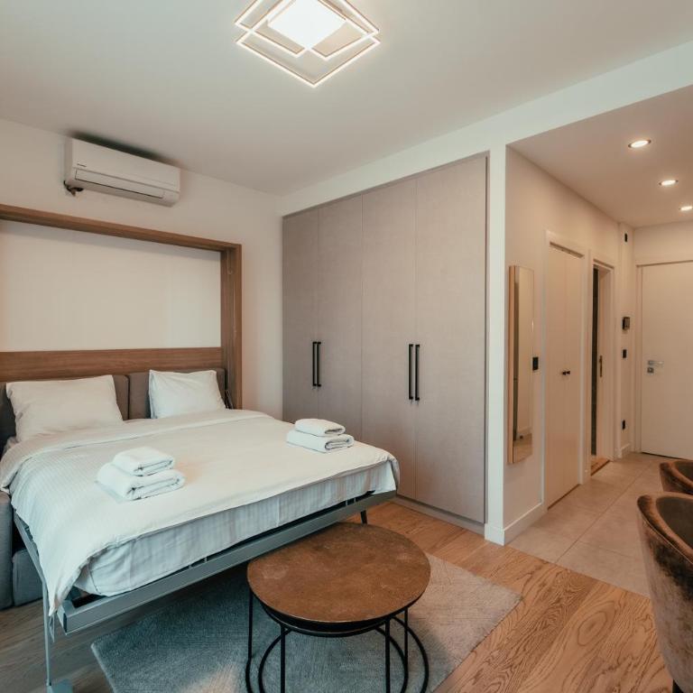 BW Symphony Suites - Standard Studio - 2