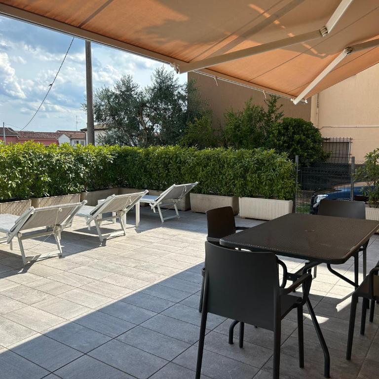 Alessio Camere - Camera Familiare con Terrazza - 7