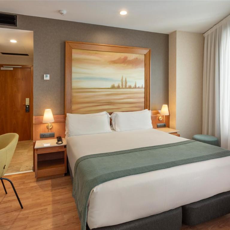 Catalonia Excelsior - Double or Twin Room - 4