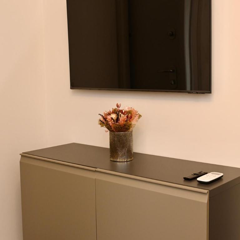 Casa Luce Como - Appartamento con 1 Camera da Letto - 12