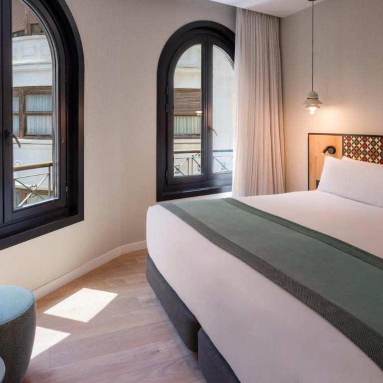 Catalonia Excelsior - Doble room Premium Corner - 1