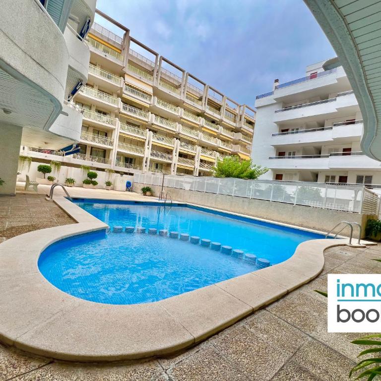 Beach Elegance Apartment Salou - One-Bedroom Apartment - 2