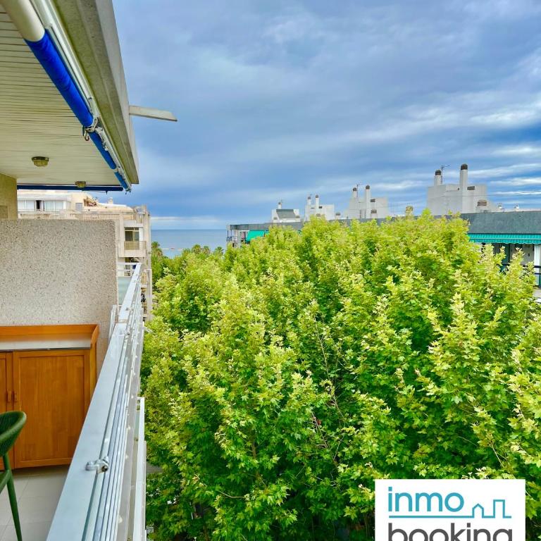 Beach Elegance Apartment Salou - One-Bedroom Apartment - 3