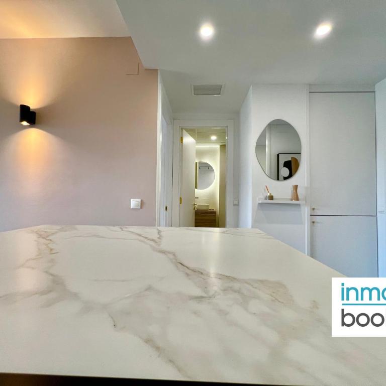 Beach Elegance Apartment Salou - One-Bedroom Apartment - 9