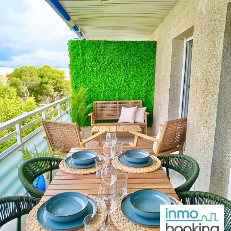 Beach Elegance Apartment Salou - One-Bedroom Apartment - 11