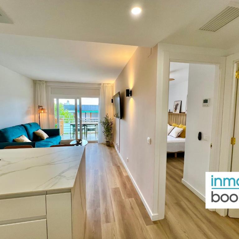 Beach Elegance Apartment Salou - One-Bedroom Apartment - 20