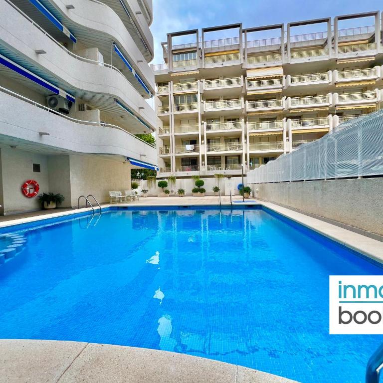 Beach Elegance Apartment Salou - One-Bedroom Apartment - 27