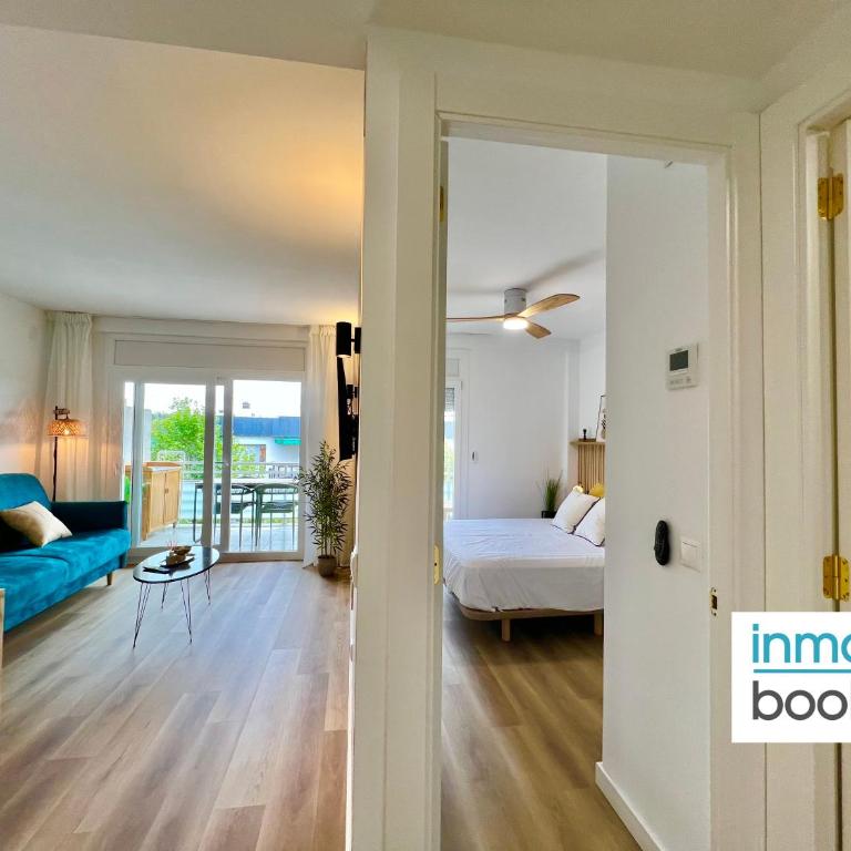 Beach Elegance Apartment Salou - One-Bedroom Apartment - 32