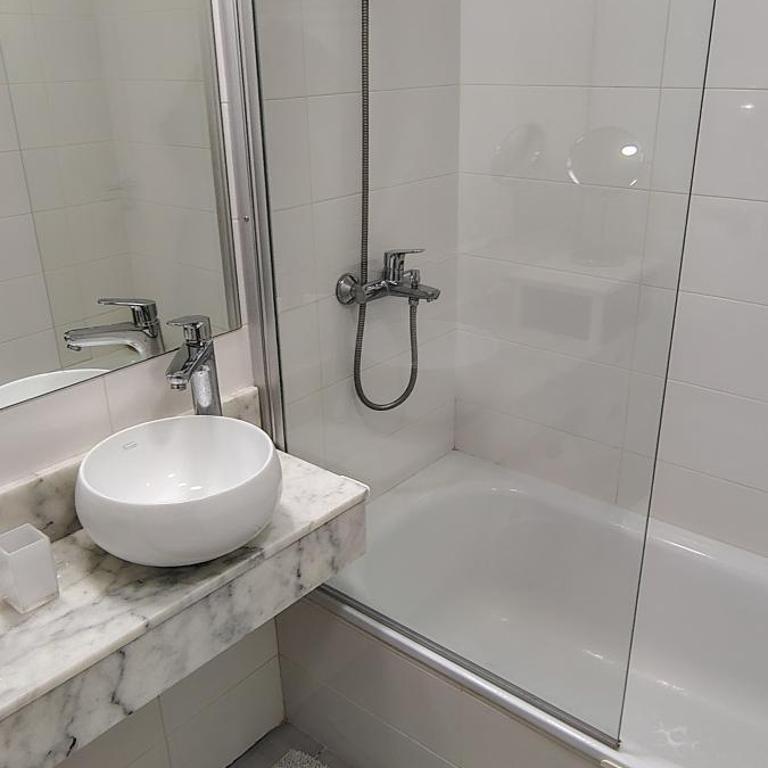 Departamento Cabrera zona Hospital Guemes - Apartamento de 1 dormitorio - 21