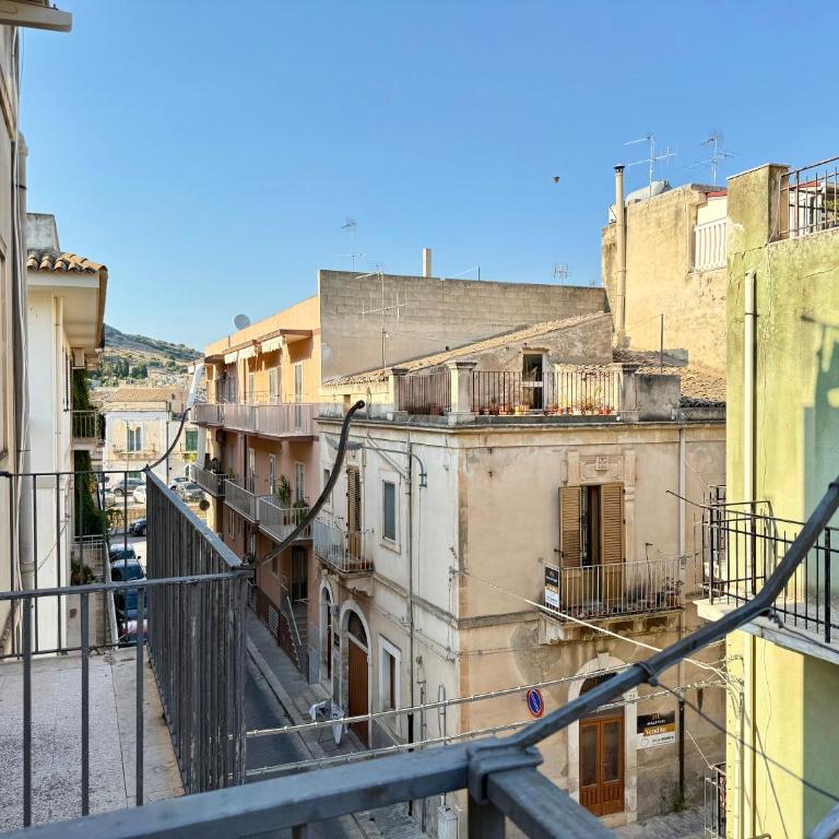 Casa Montesanto - Centro storico Scicli - Appartamento con 1 Camera da Letto - 15