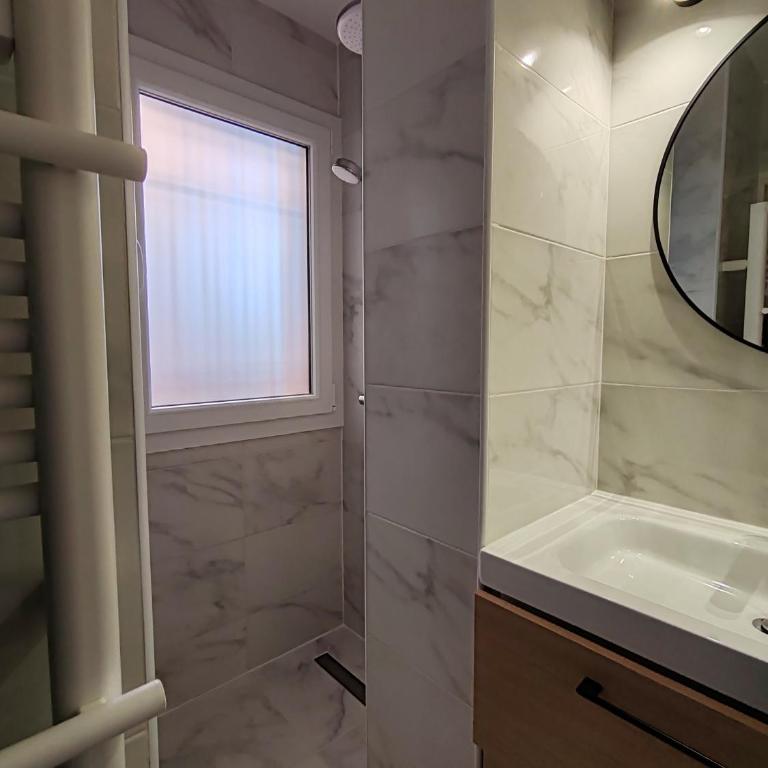 Beautiful Garden Apartment with Sea View 2 Bedrooms Ensuite - Appartement 2 Chambres avec Terrasse et Vue sur la Mer - 30