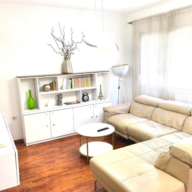 Luxury apartment Podgorica - Three-Bedroom Apartment - 5