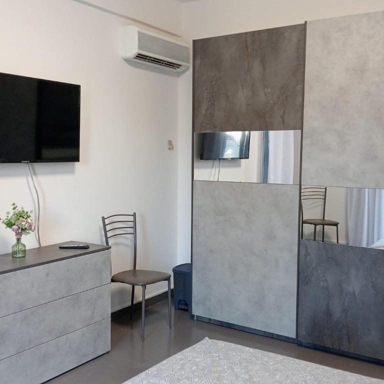 Katania secret 2 - Three-Bedroom House - 4