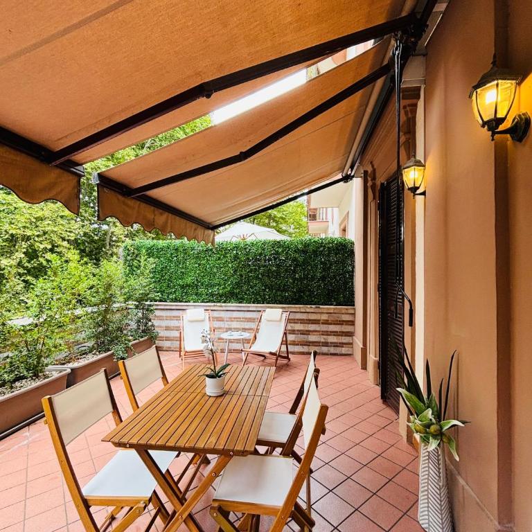 Central Luxury Apartment - Appartamento con 2 Camere da Letto - 20