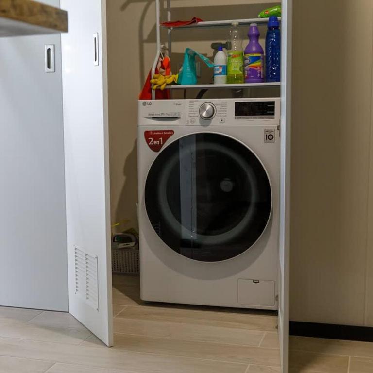 Charming 1BR Pool and Shared Space - Apartamento - 17