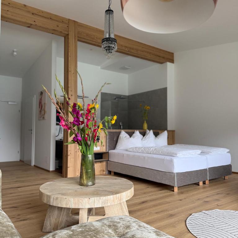 Seehotel Lilly - Superior Suite mit Seeblick - 2