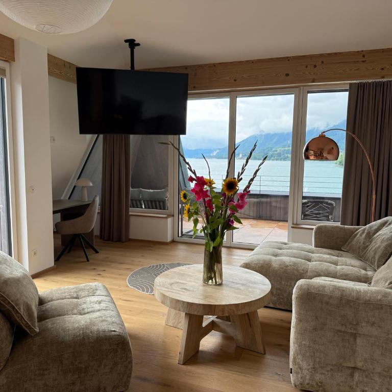 Seehotel Lilly - Superior Suite mit Seeblick - 10