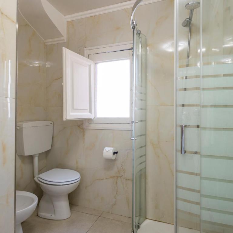 Catania Urban Rooms - Artistic Design Rooms in Catania Center near Via Etnea - Discover our Promo on www cataniaurbanrooms it - Double Room with Extra Bed - 10