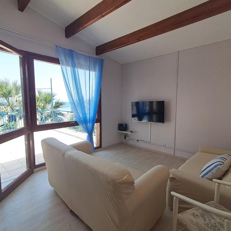 Finestra Sul Mare - Three-Bedroom Apartment with Sea View - 3