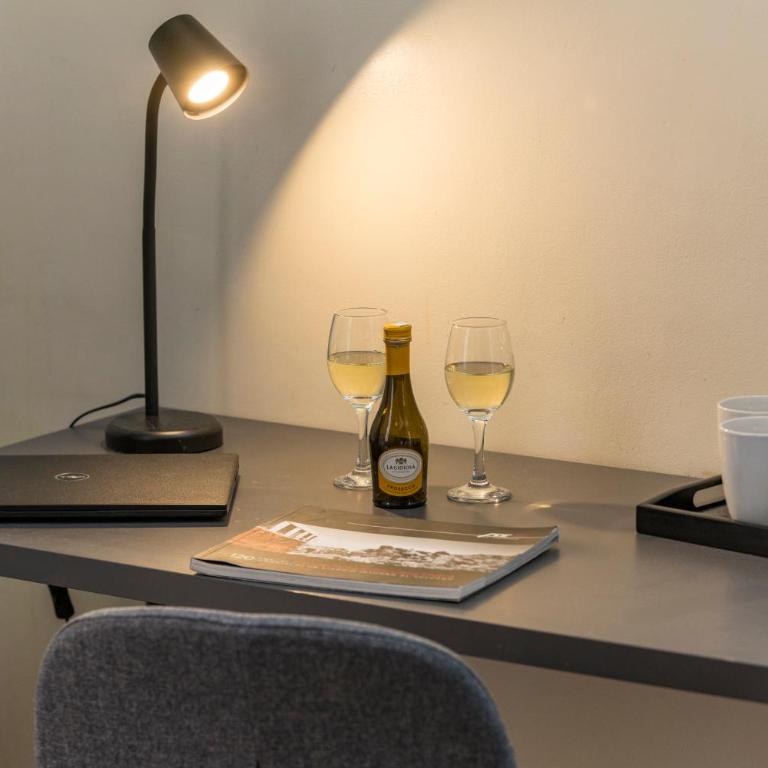 Catania Urban Rooms - Artistic Design Rooms in Catania Center near Via Etnea - Discover our Promo on www cataniaurbanrooms it - Double Room - 2